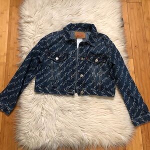 Levi’s Logo Monogram Cropped Denim Jean Blue Girls Jacket size L (12/13)